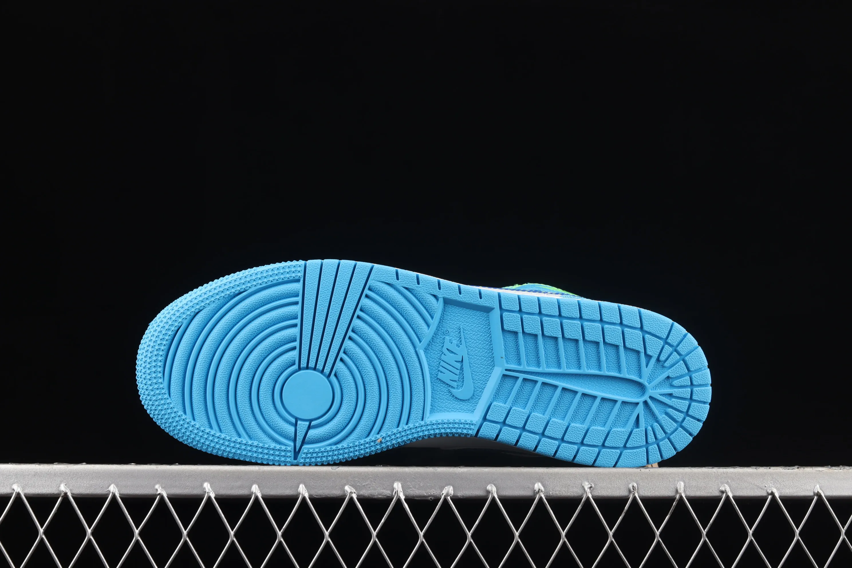 All categories Air Jordan Jordan series basketball shoes Air Jordan 1 Mid G version pure original Air Jordan 1 Mid AJ1 Joe 1 blue and green Chinese culture basketball shoes DA8010-400